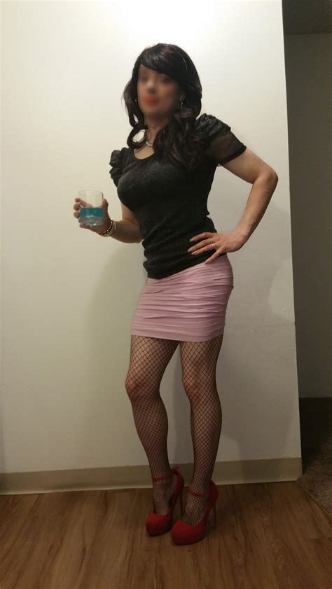 crossdresser pics sexy|New on reddit! : r/crossdressing.